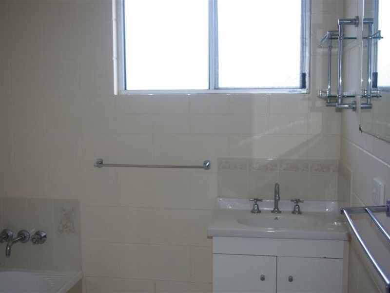 1 Gloucester Street, Bowen QLD 4805