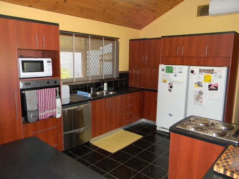 28 Rose Bay Road, Bowen QLD 4805