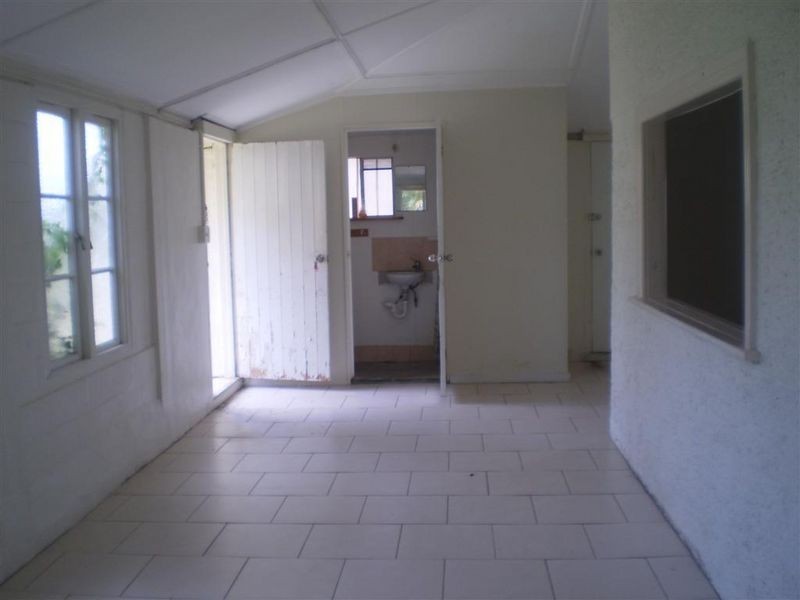 85 The Esplanade, Queens Beach, Bowen QLD 4805