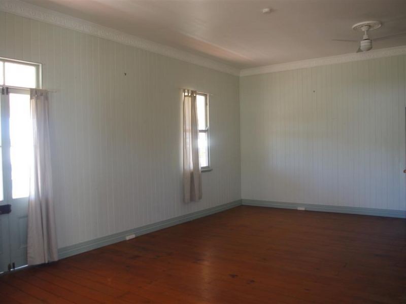5 Cowan Lane, Bowen QLD 4805