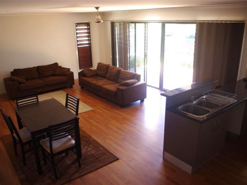 1/32 St Kilda Street, Bowen QLD 4805