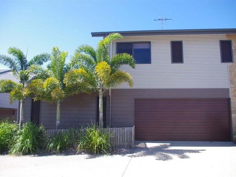 1/32 St Kilda Street, Bowen QLD 4805