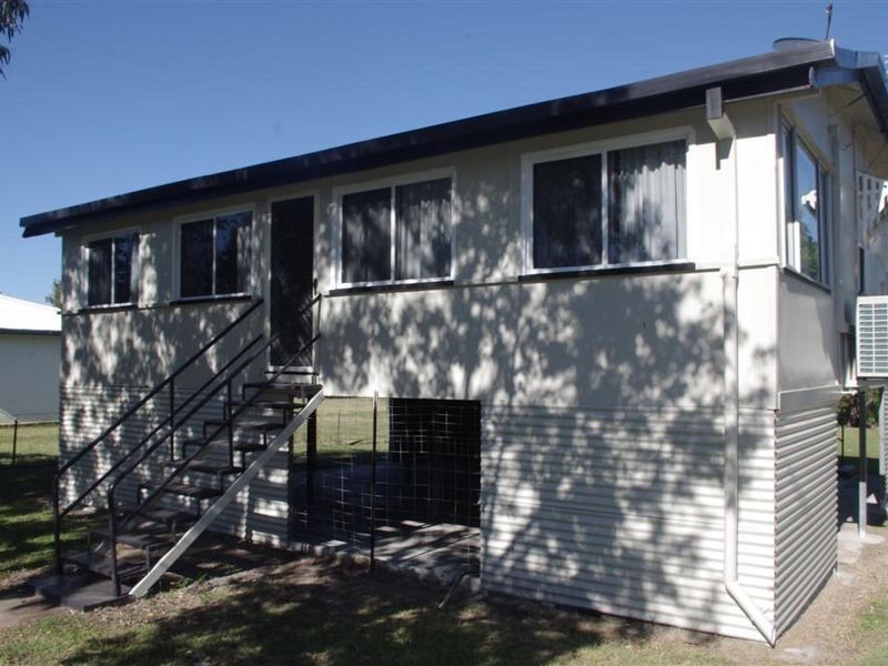 3 Belgravia Road, Bowen QLD 4805