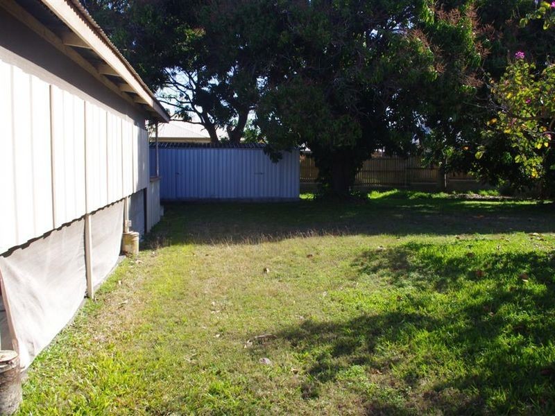 19 Tracey Street, Bowen QLD 4805