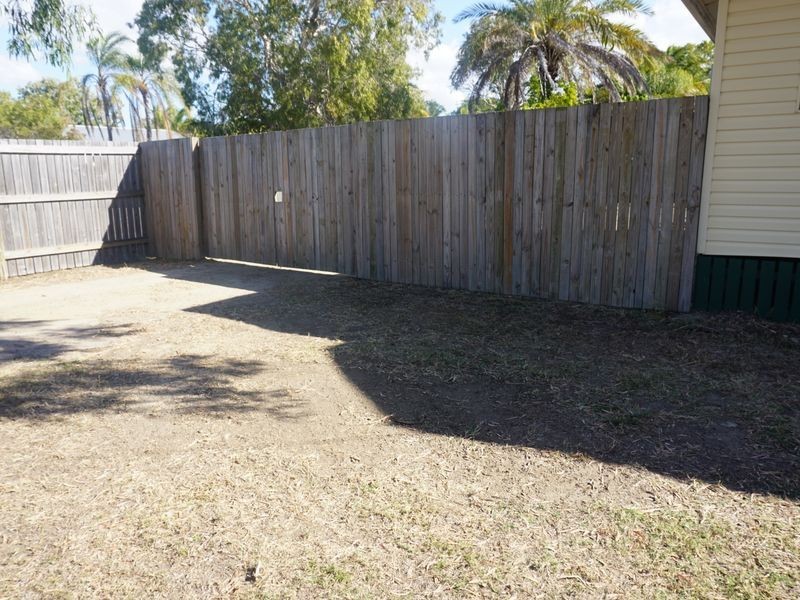 25 Leichhardt Street, Bowen QLD 4805