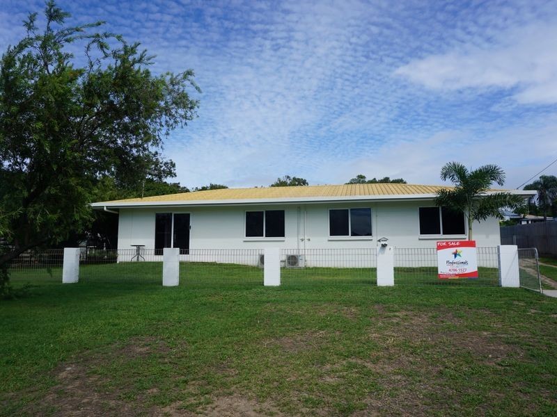 7 Queens Road, Bowen QLD 4805