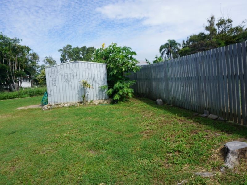 7 Queens Road, Bowen QLD 4805