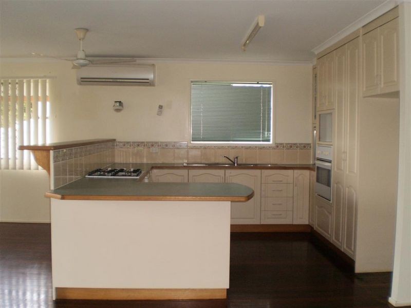 17 Pilcher Place, Bowen QLD 4805