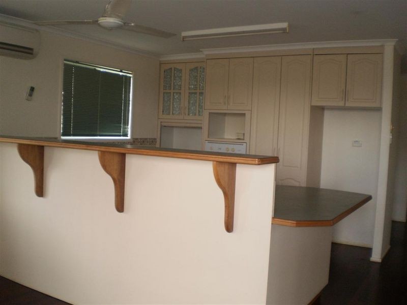 17 Pilcher Place, Bowen QLD 4805