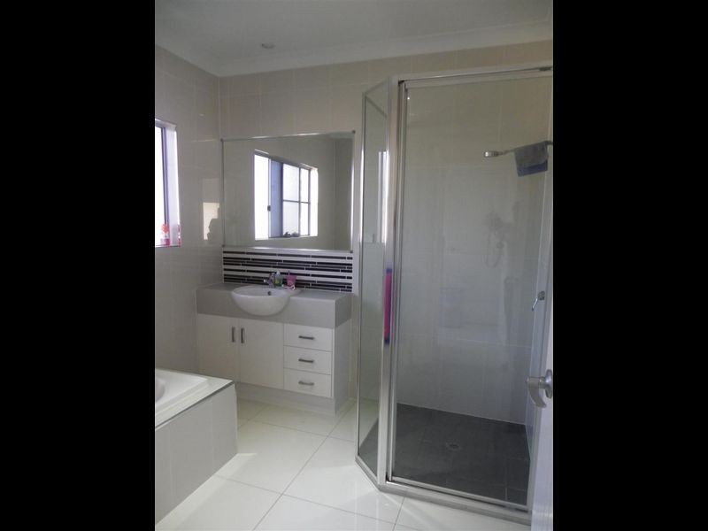 15 Sunshine Court, Bowen QLD 4805