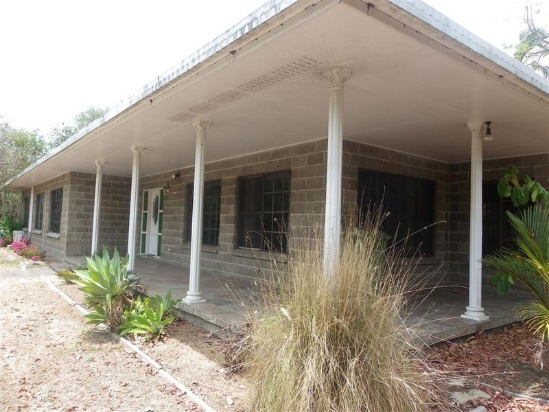 41 Hillview Road, Bowen QLD 4805