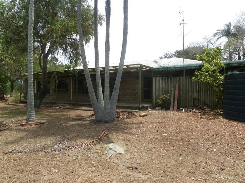 41 Hillview Road, Bowen QLD 4805