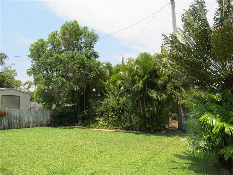 29 Bryant Avenue, Bowen QLD 4805