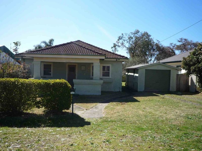 103 Wyadra Ave, Freshwater NSW 2096
