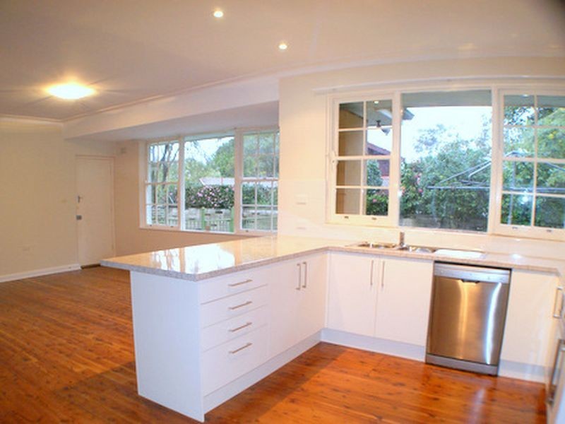 11 Porters Lane, St Ives NSW 2075