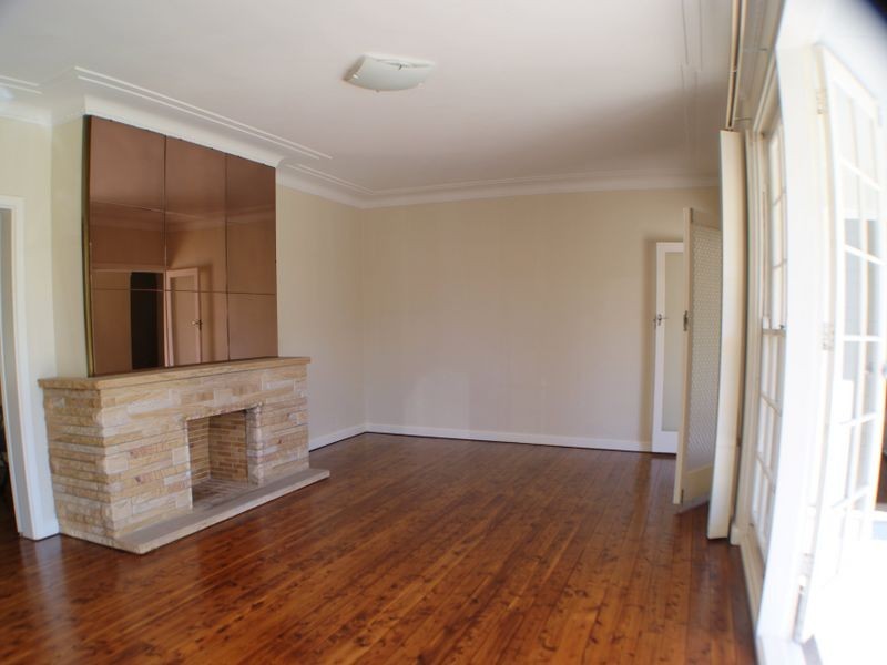 11 Porters Lane, St Ives NSW 2075