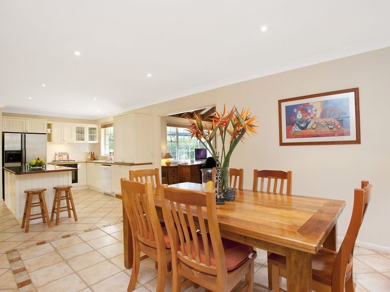 2 Jamberoo Avenue, Terrey Hills NSW 2084