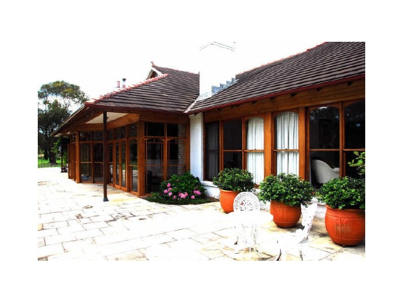 383 Wyong Road, Duffys Forest NSW 2084