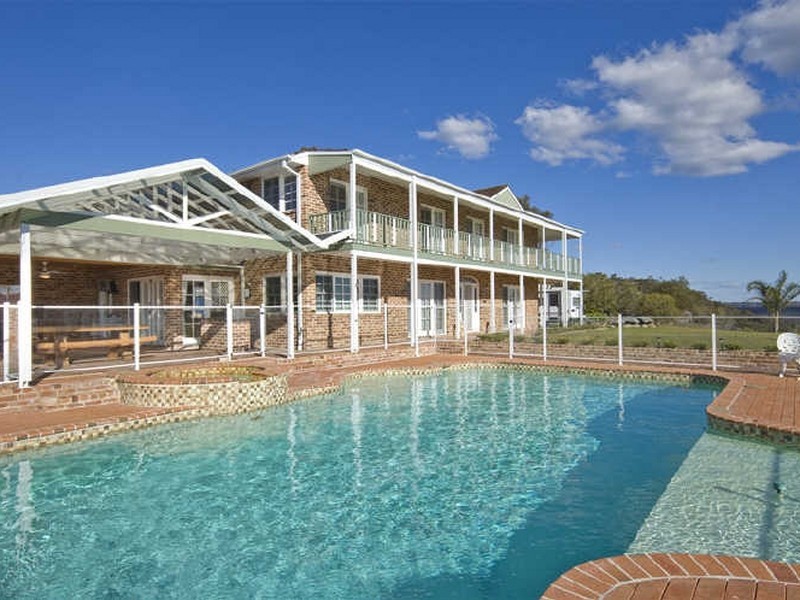 9 Caladenia Close, Elanora Heights NSW 2101