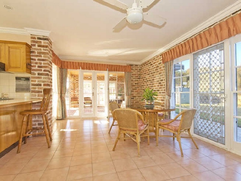 9 Caladenia Close, Elanora Heights NSW 2101