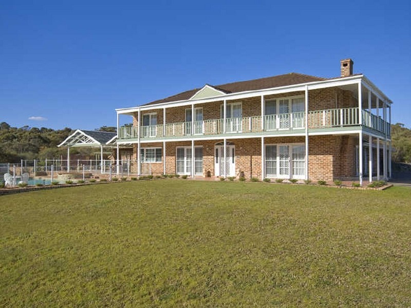 9 Caladenia Close, Elanora Heights NSW 2101