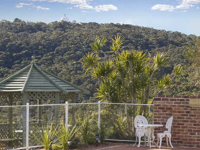 9 Caladenia Close, Elanora Heights NSW 2101