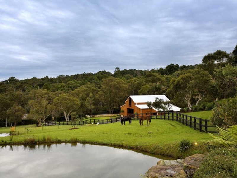 33 Hilversum Cres, Belrose NSW 2085