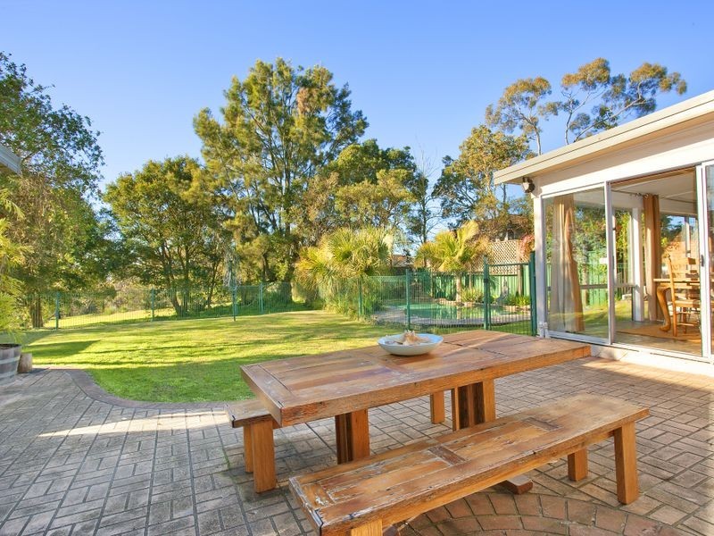 22 Burraga Avenue, Terrey Hills NSW 2084