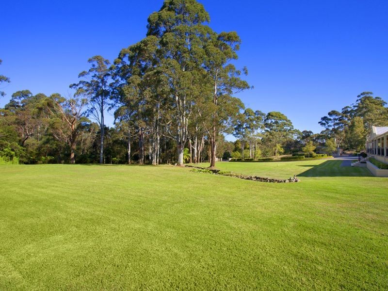 126 Booralie Road, Duffys Forest NSW 2084