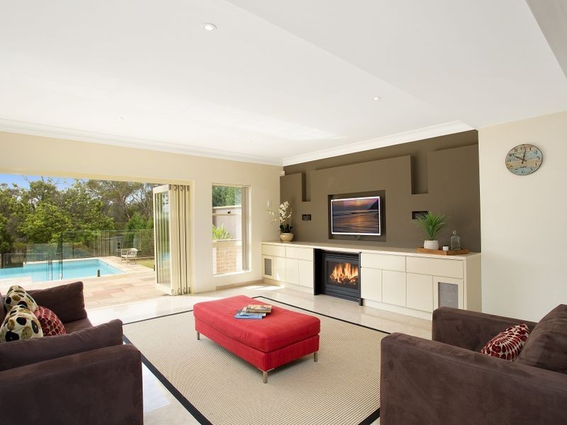 4 King Road, Ingleside NSW 2101