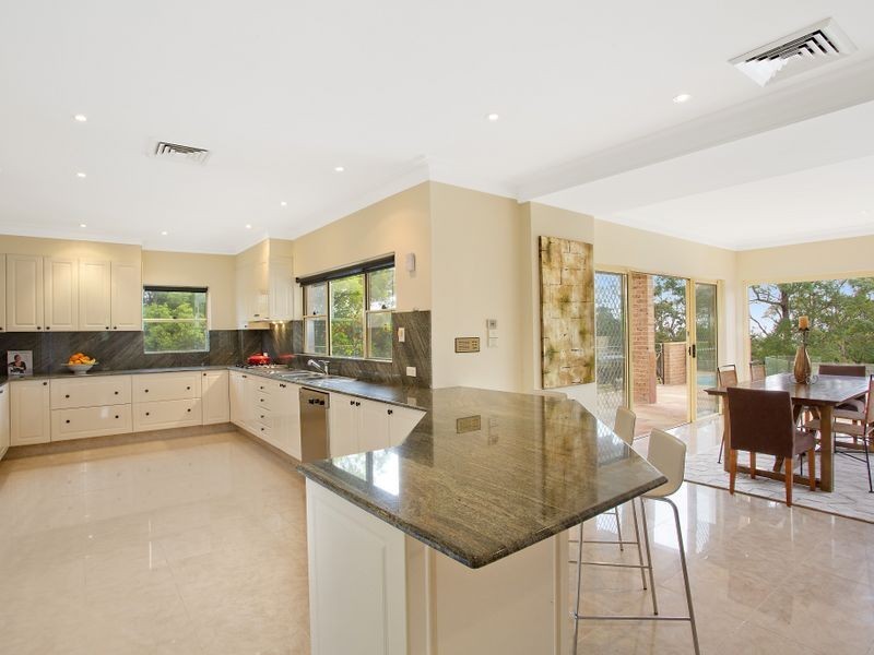 4 King Road, Ingleside NSW 2101