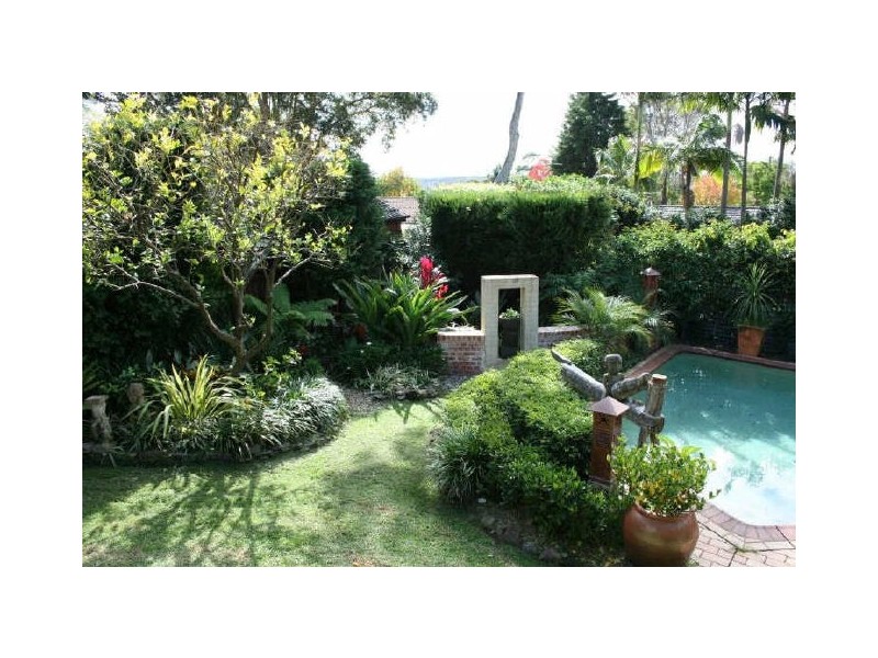 10 Jamberoo Rd, Terrey Hills NSW 2084