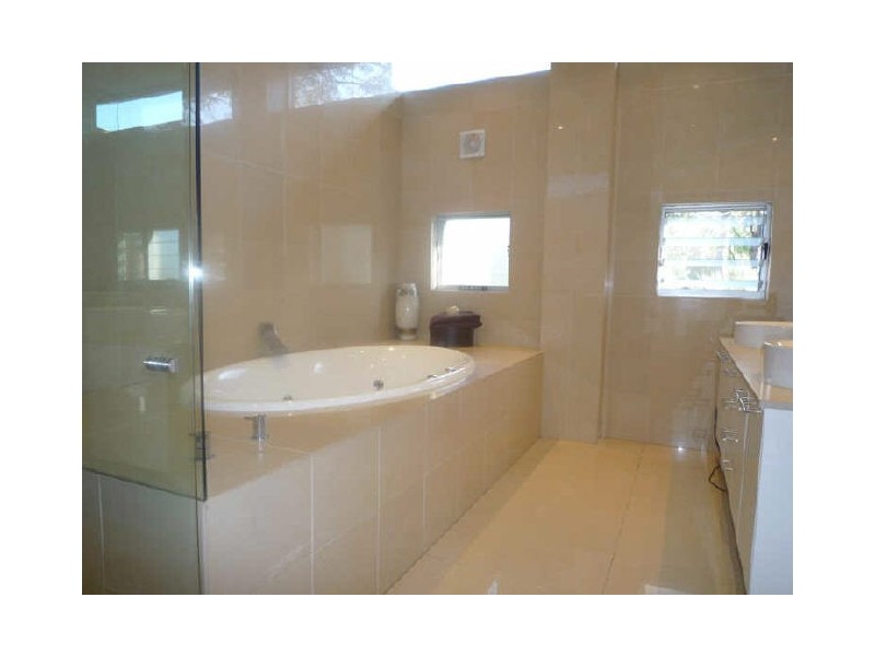 41 Lane Cove Rd, Ingleside NSW 2101