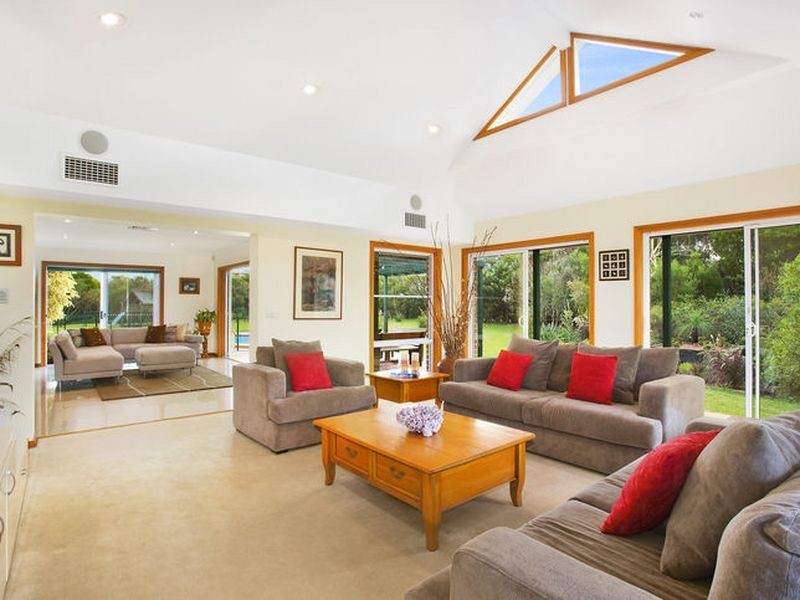 10 Walter Rd, Ingleside NSW 2101