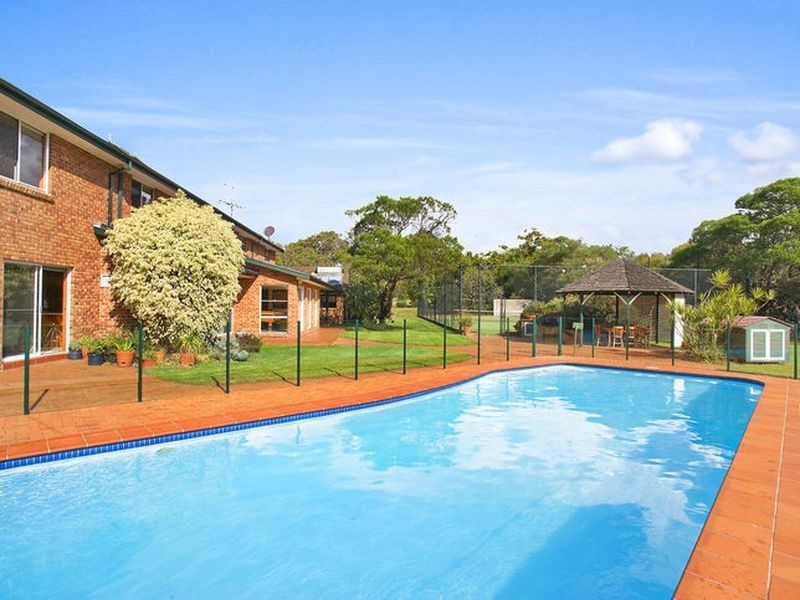 10 Walter Rd, Ingleside NSW 2101