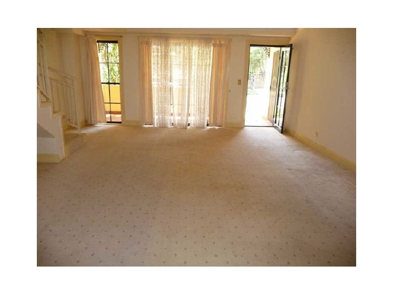 2/2-4 View Street, Arncliffe NSW 2205