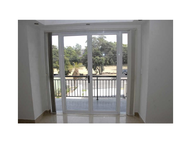 6 HURSTVILLE ROAD, Hurstville Grove NSW 2220