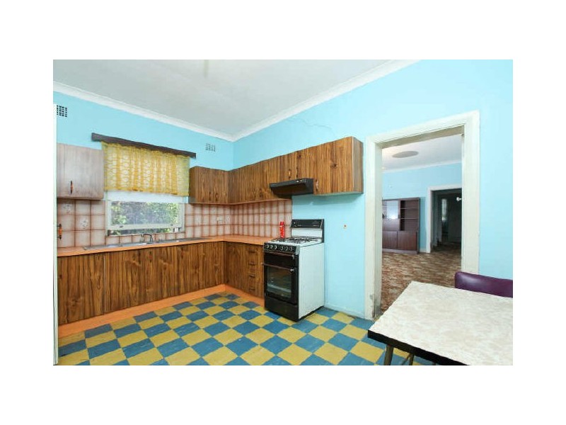 17 Chandler Street, Kogarah NSW 2217