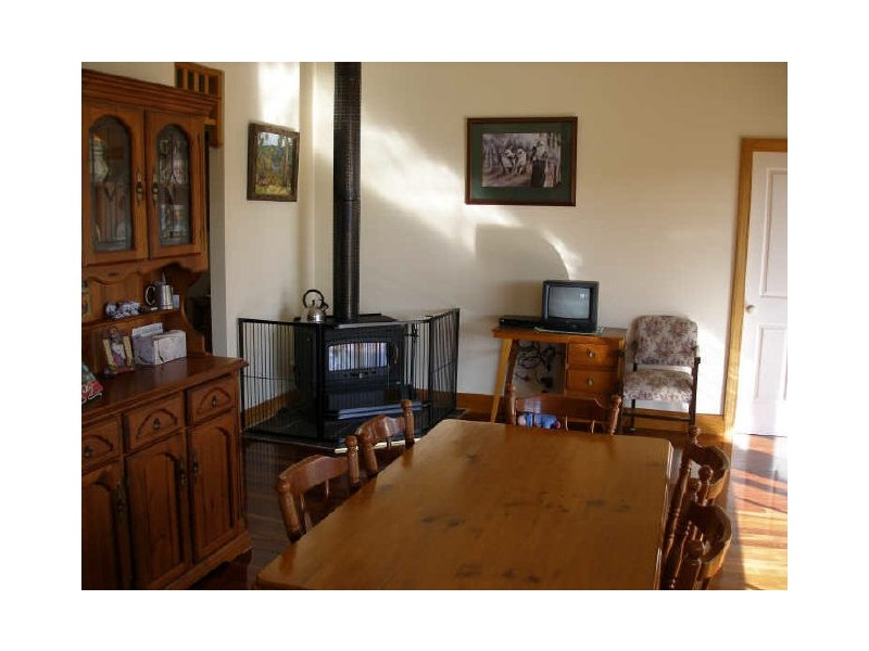 24 Clark Street, Heyfield VIC 3858