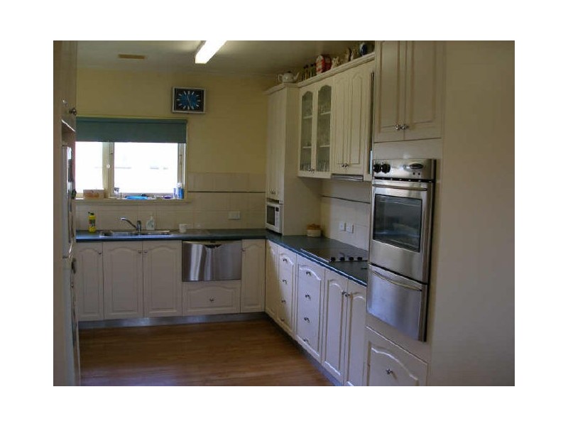 58 Macfarlane Street, Heyfield VIC 3858