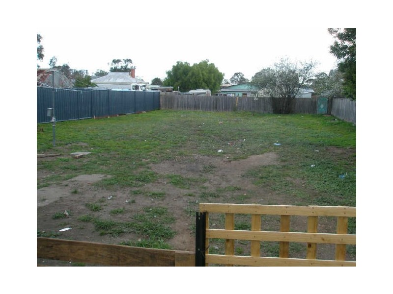 26 Mills Street, Heyfield VIC 3858