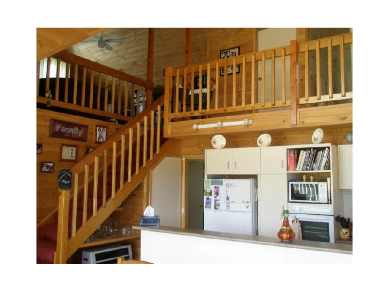 51 Bibaringa Court, Seaton VIC 3858