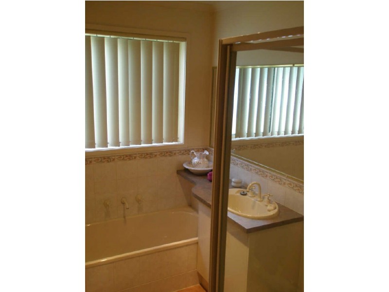 51 Bibaringa Court, Seaton VIC 3858