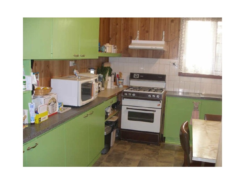 37 Mills Street, Heyfield VIC 3858