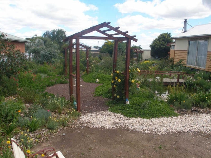 68-70 Macfarlane Street, Heyfield VIC 3858