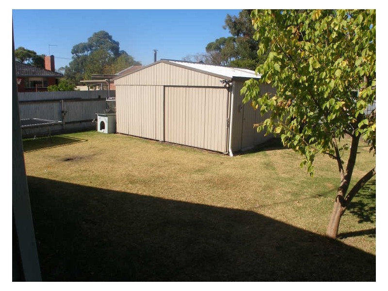 40 Mills Street, Heyfield VIC 3858