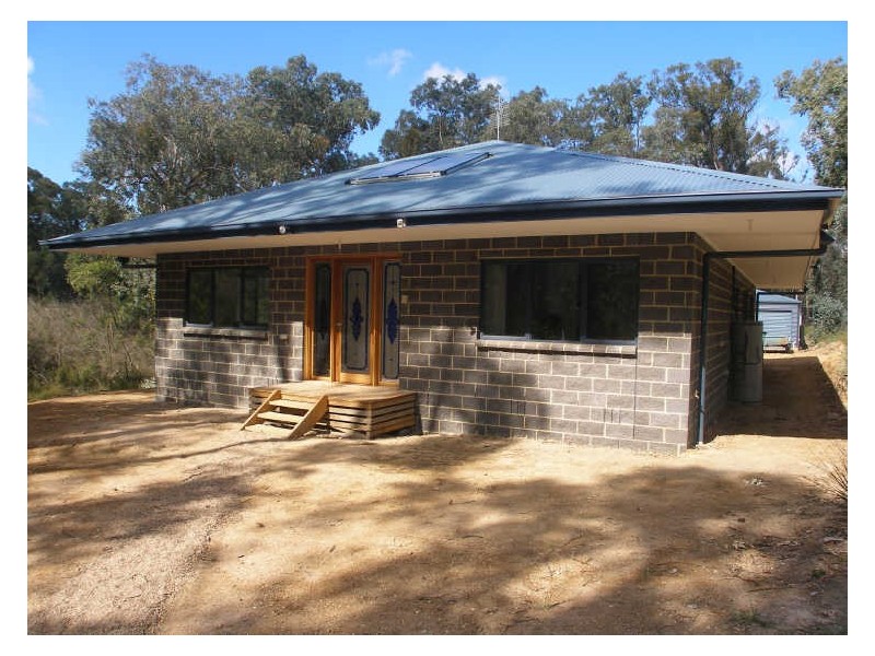 185 Johnsons Lane, Seaton VIC 3858