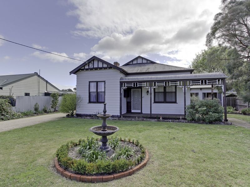 37 Mary Street, Heyfield VIC 3858