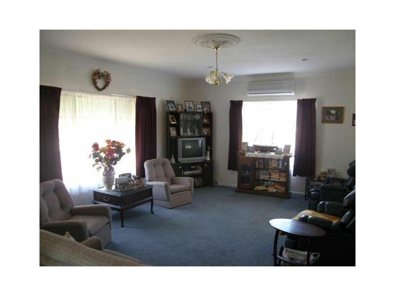 21 Drapers Lane, Heyfield VIC 3858