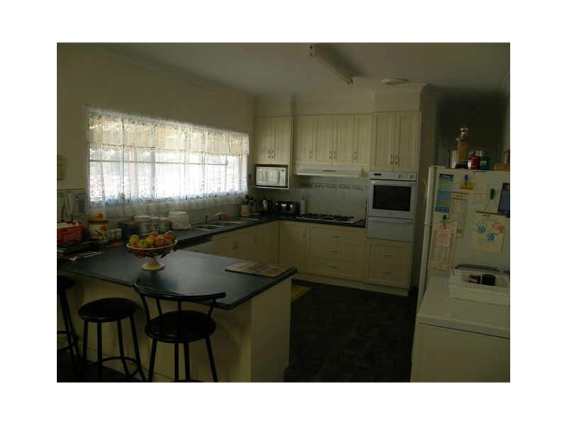 21 Drapers Lane, Heyfield VIC 3858
